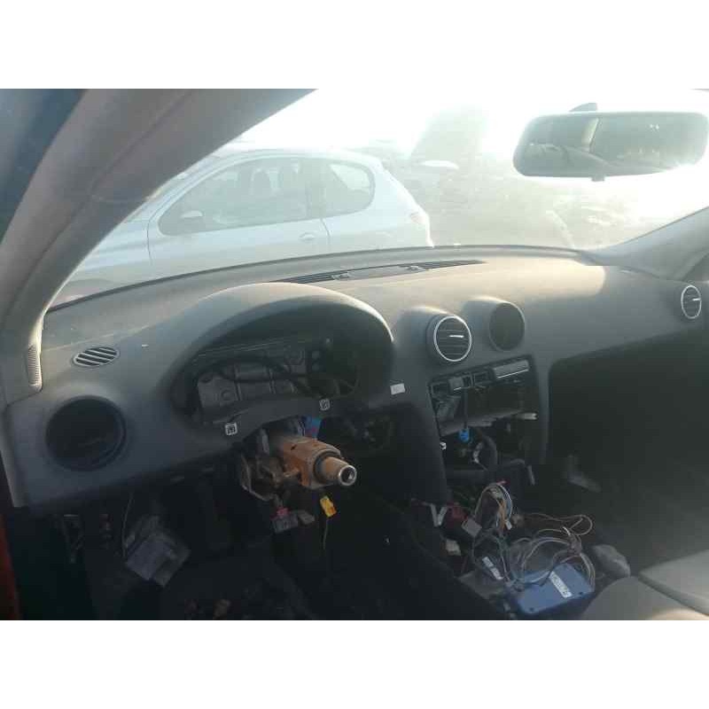 Recambio de salpicadero para audi a3 (8p) 1.9 tdi referencia OEM IAM   