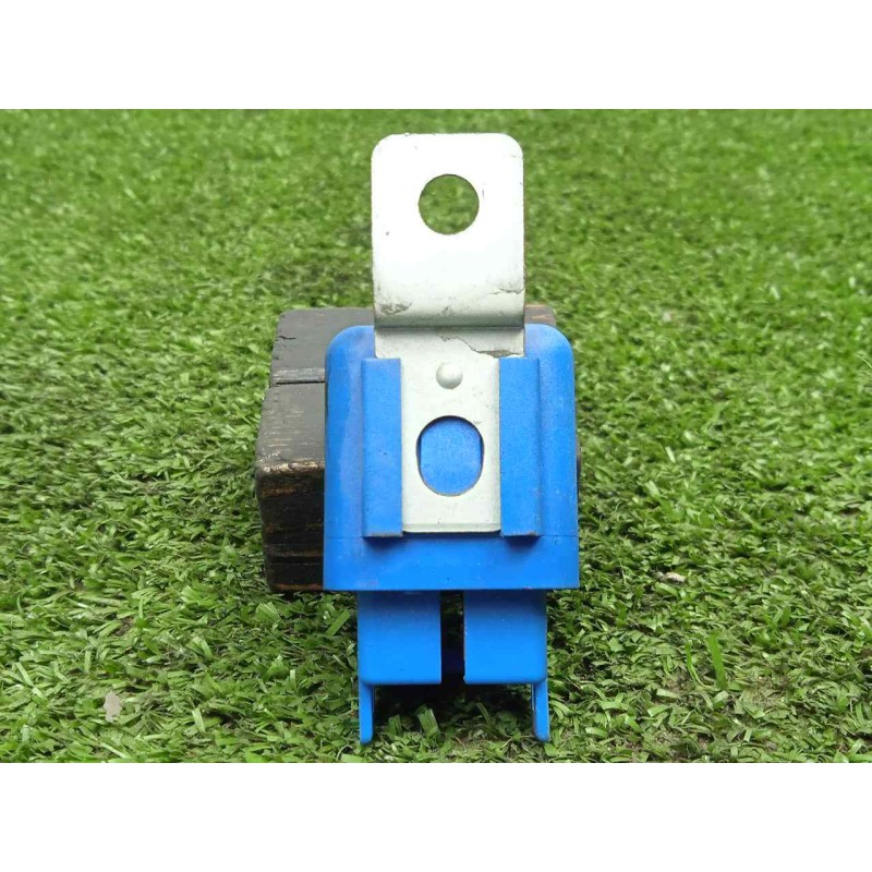 Recambio de rele para hyosung st 700i referencia OEM IAM 38740HM5401 12V - 20A 