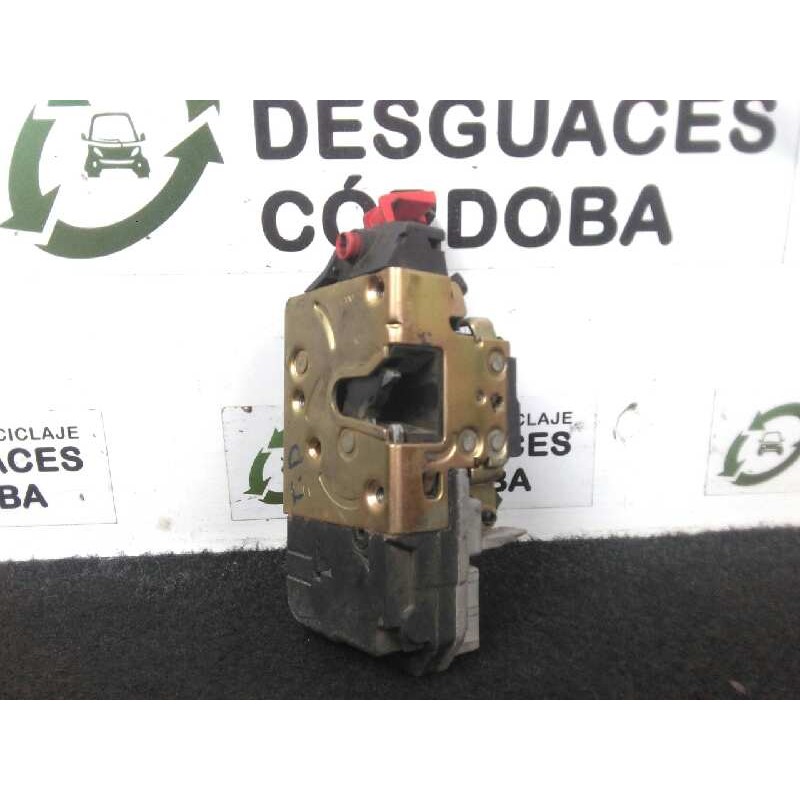 Recambio de cerradura puerta trasera derecha para citroën xsara berlina referencia OEM IAM   