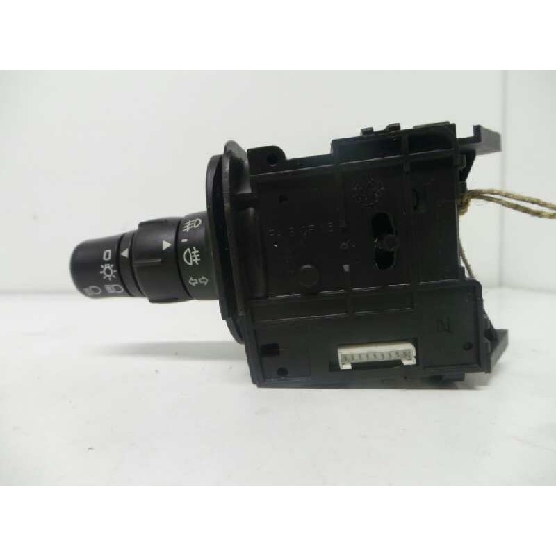 Recambio de mando intermitentes para renault scenic ii 1.9 dci diesel referencia OEM IAM   