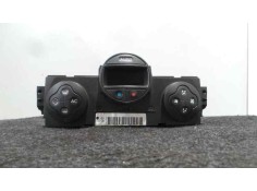 Recambio de mando climatizador para renault megane ii berlina 5p 1.9 dci diesel referencia OEM IAM 8200312940 2.CONECTOR NEGRO/A