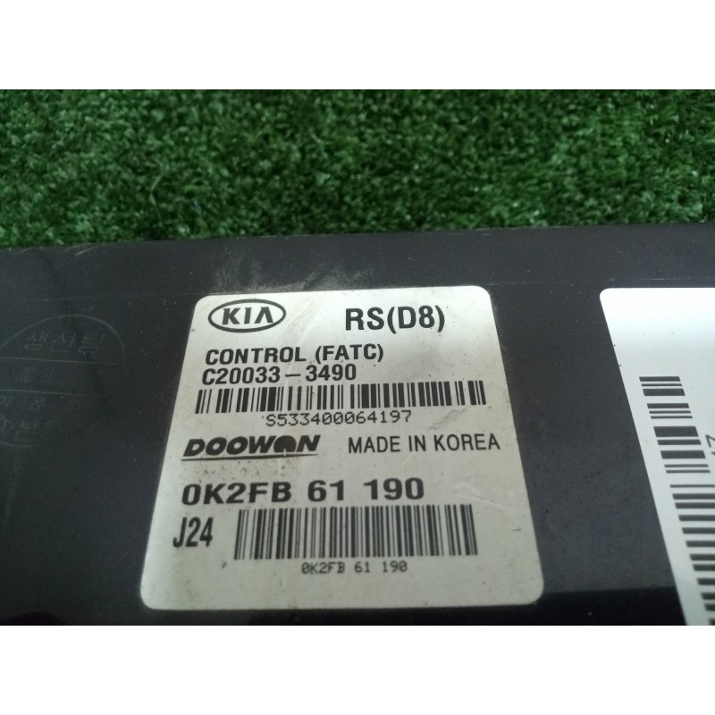 Recambio de mando climatizador para kia carens 2.0 turbodiesel cat referencia OEM IAM 0K2FB61190-C200333490 C200333490 