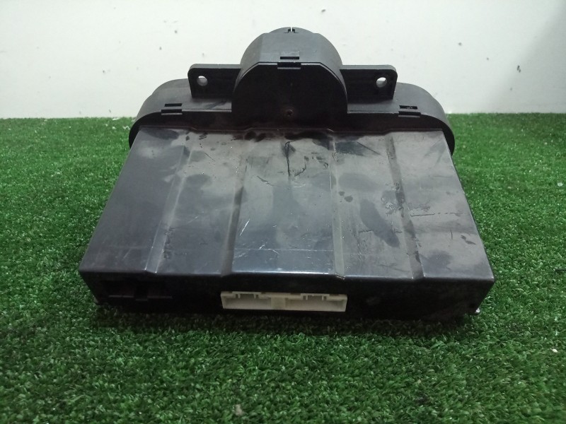 Recambio de mando climatizador para kia carens 2.0 turbodiesel cat referencia OEM IAM 0K2FB61190-C200333490 C200333490 