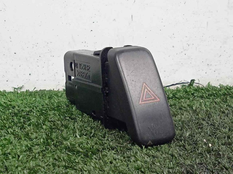 Recambio de warning para mazda 323 berl. f/s (bj) 1.6 cat referencia OEM IAM  9.PINES 