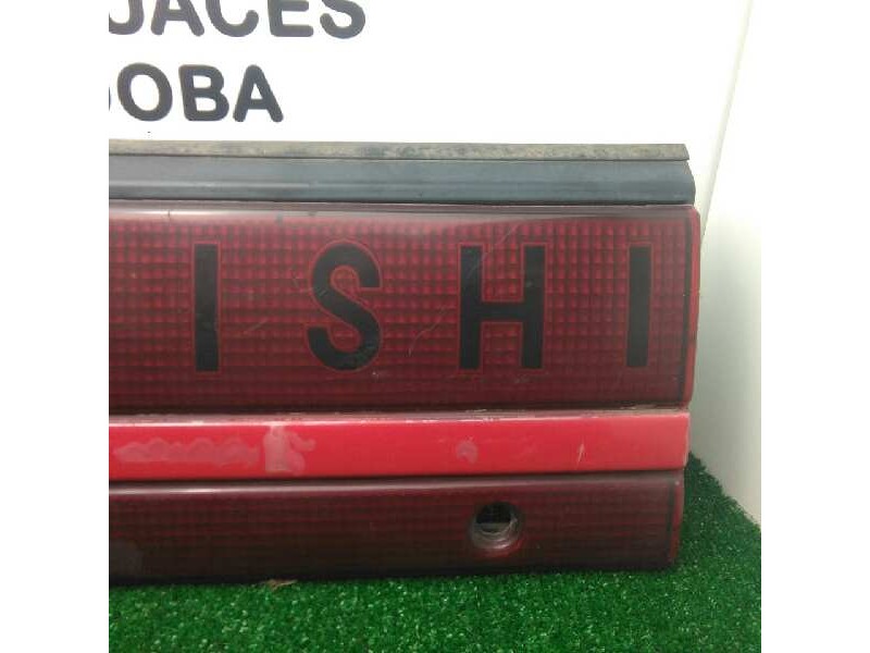 Recambio de piloto trasero central para mitsubishi eclipse (d20) 2.0 16v cat referencia OEM IAM MB479058-MB479056  