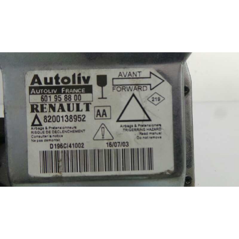 Recambio de centralita airbag para renault laguna ii grandtour (kg0) 2.2 dci turbodiesel referencia OEM IAM 601958800-8200138952
