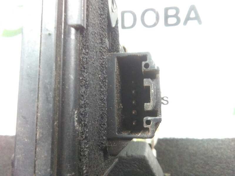 Recambio de cerradura puerta trasera derecha para mazda 6 berlina (gg) referencia OEM IAM   