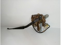 Recambio de motor limpia trasero para nissan terrano/terrano.ii (r20) referencia OEM IAM  3 PINES 