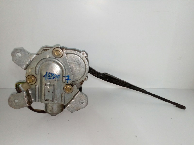 Recambio de motor limpia trasero para nissan terrano/terrano.ii (r20) referencia OEM IAM  3 PINES 