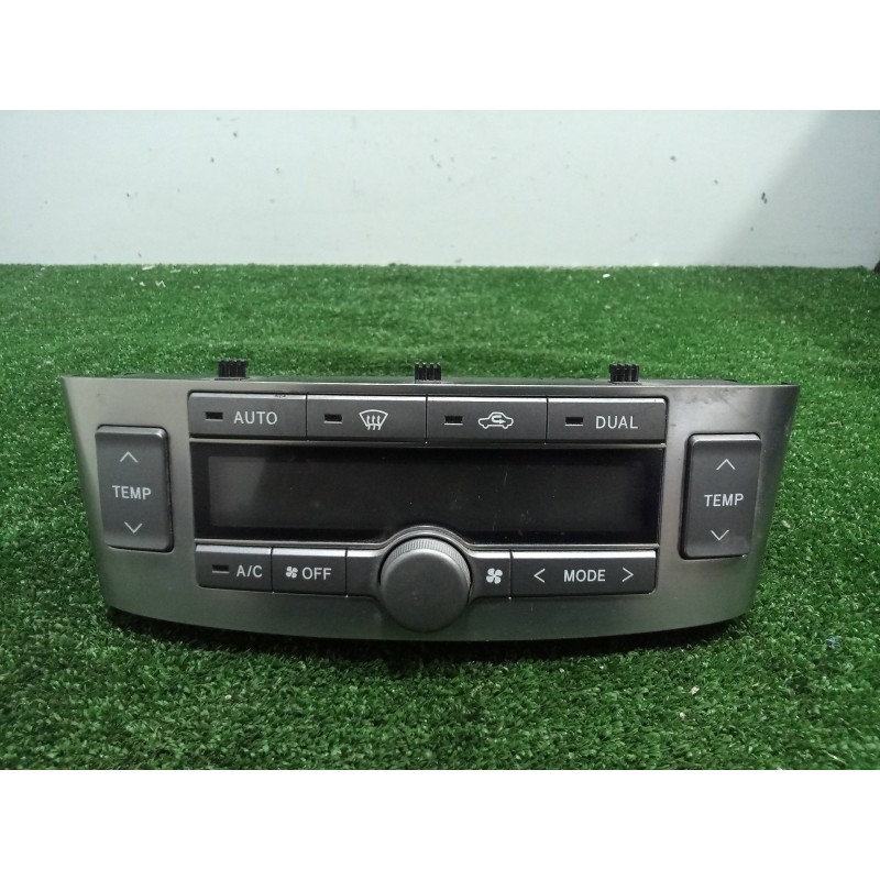 Recambio de mando climatizador para toyota avensis berlina (t25) referencia OEM IAM 55590205050-7H064B5-MB1465706740  5590205050