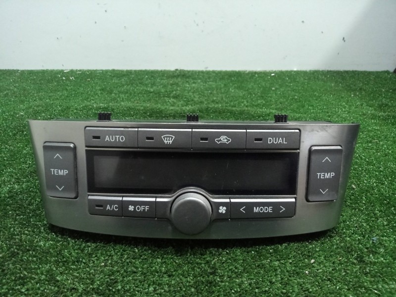Recambio de mando climatizador para toyota avensis berlina (t25) referencia OEM IAM 55590205050-7H064B5-MB1465706740  5590205050