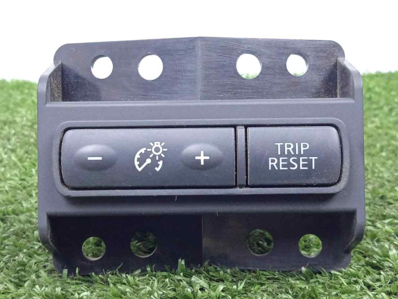 Recambio de interruptor para nissan x-trail (t32) 1.6 dci turbodiesel cat referencia OEM IAM 252734BA0A  