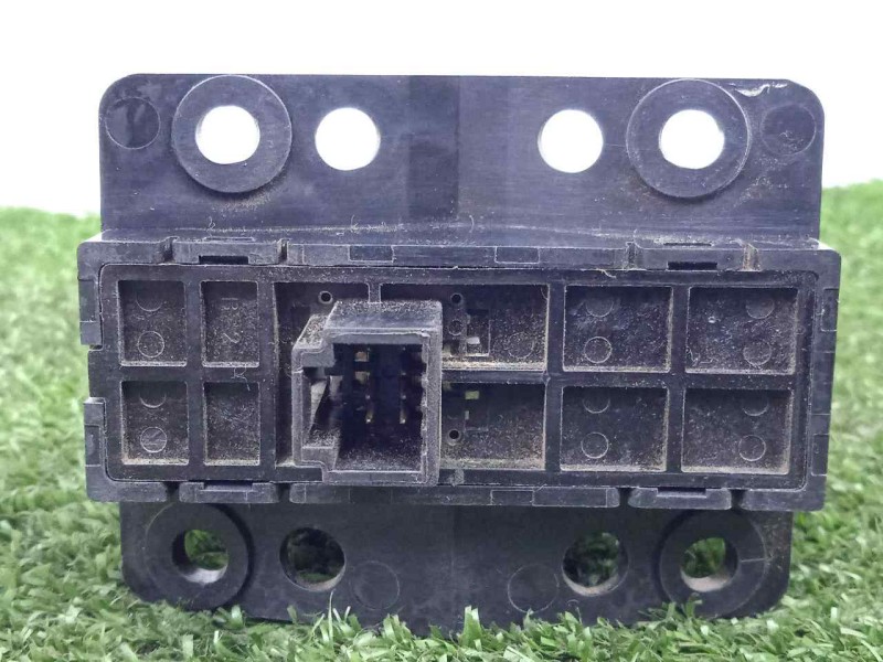 Recambio de interruptor para nissan x-trail (t32) 1.6 dci turbodiesel cat referencia OEM IAM 252734BA0A  