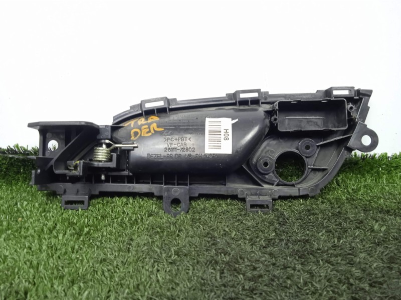 Recambio de maneta interior trasera derecha para hyundai i40 cw 1.7 crdi cat referencia OEM IAM 2611172802  
