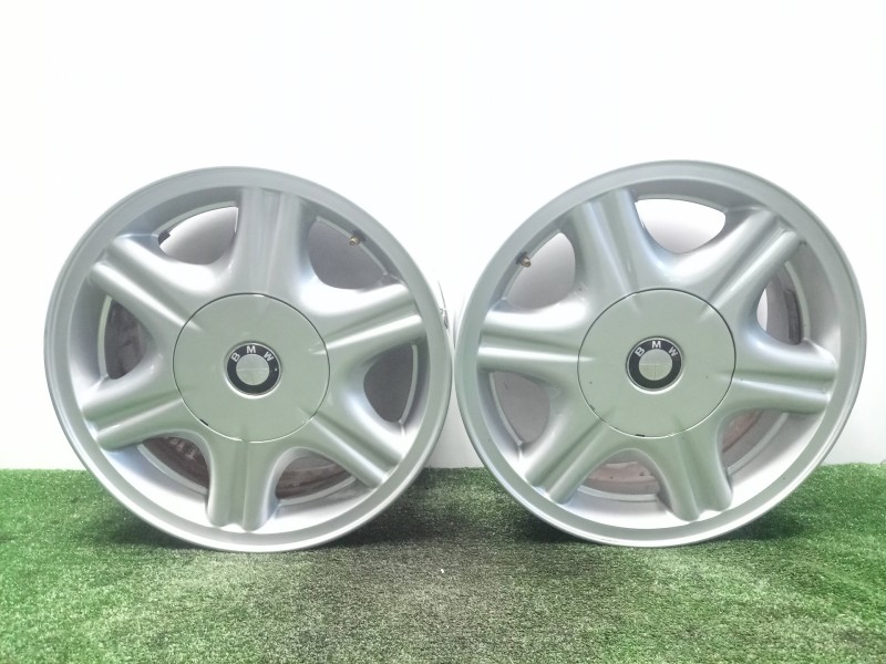 Recambio de juego llantas para bmw serie 3 berlina (e36) 1.7 turbodiesel cat referencia OEM IAM 1182734 15´´PULGADAS LLANTAS - L