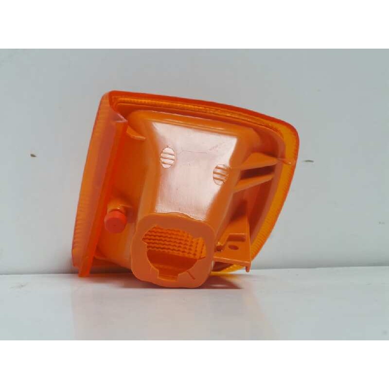 Recambio de piloto delantero derecho para ford fiesta berl./courier referencia OEM IAM 01304000D14310222 AMBAR FIESTA 83 A 89