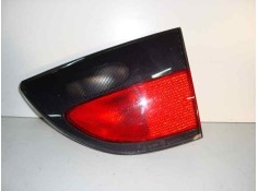 Recambio de piloto trasero derecho para renault megane i classic (la0) referencia OEM IAM  1.SERIE - 4.PUERTAS INTERIOR