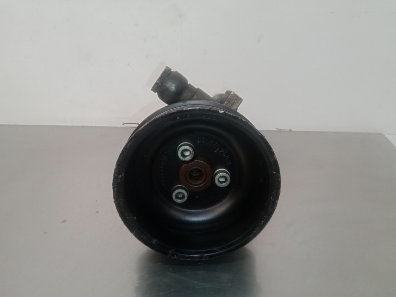 Recambio de bomba servodireccion para seat ibiza (6k1) 1.4 16v referencia OEM IAM 030145157-26046395WB 131126 AUA