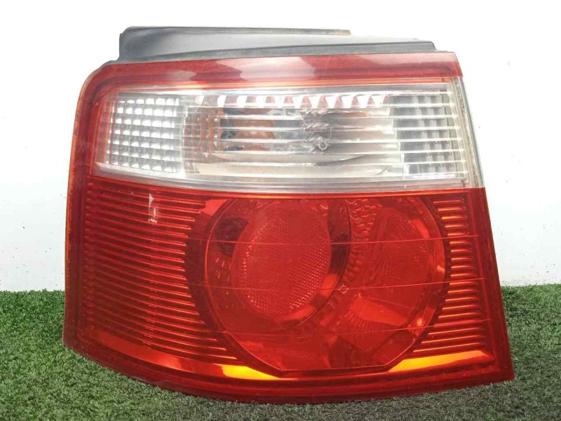 Recambio de piloto trasero izquierdo para kia carens 2.0 crdi referencia OEM IAM  02-06 EXTERIOR