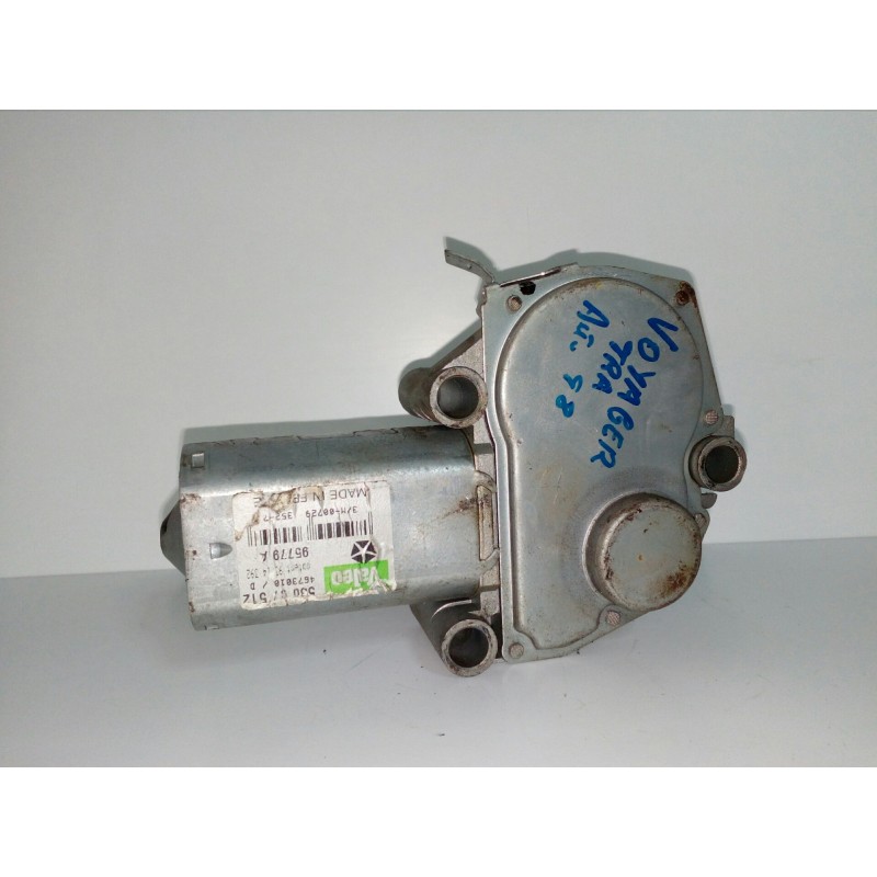 Recambio de motor limpia trasero para chrysler voyager (gs) referencia OEM IAM 95779A-53007512 VALEO 3 PINES