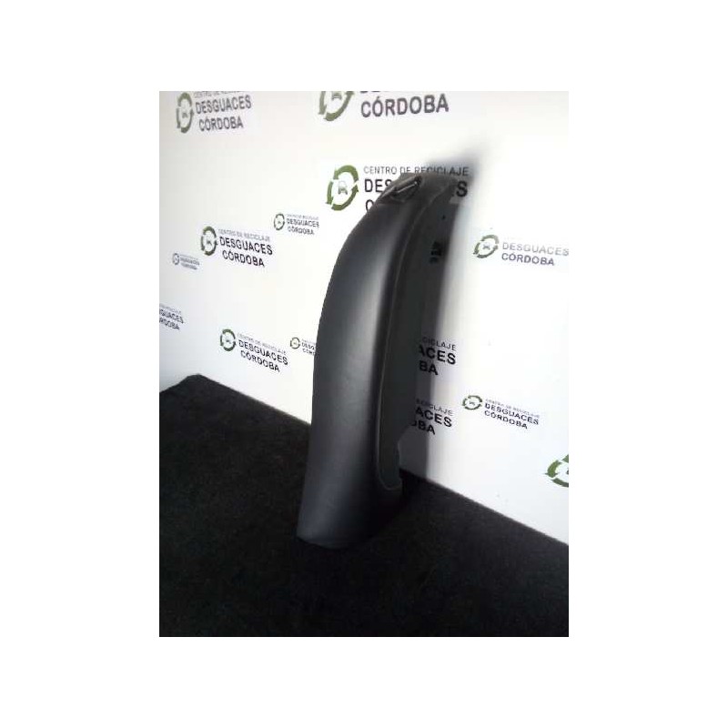 Recambio de asientos trasero derecho para volvo s80 berlina 2.0 diesel cat referencia OEM IAM  CUERO LATERAL DERECHO