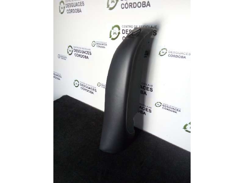 Recambio de asientos trasero derecho para volvo s80 berlina 2.0 diesel cat referencia OEM IAM  CUERO LATERAL DERECHO