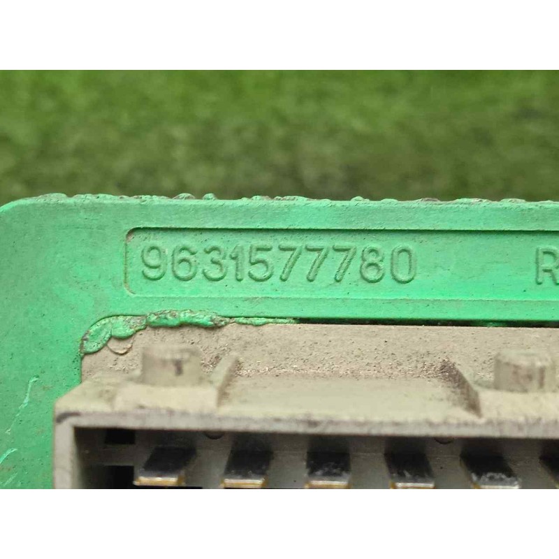 Recambio de modulo electronico para peugeot 206 berlina 1.9 diesel referencia OEM IAM 9631577780  