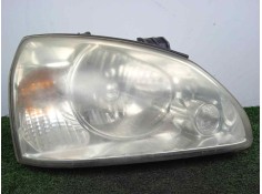 Recambio de faro derecho para kia carens 2.0 crdi referencia OEM IAM  02-06 PARA.PULIR