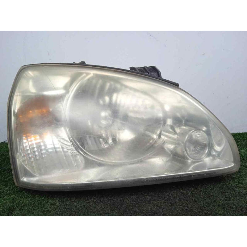 Recambio de faro derecho para kia carens 2.0 crdi referencia OEM IAM  02-06 PARA.PULIR