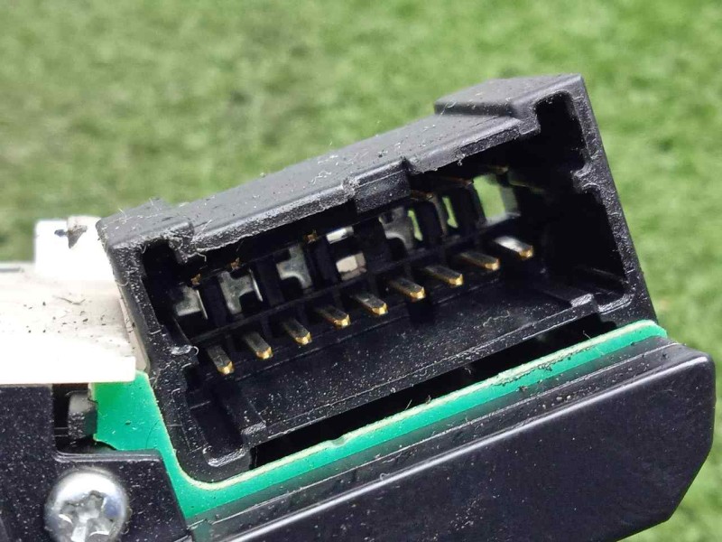 Recambio de mando limpia para nissan x-trail (t31) 2.0 dci turbodiesel cat referencia OEM IAM 25260EM00E  