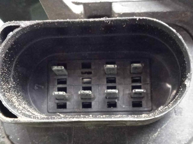 Recambio de faro izquierdo para volkswagen polo berlina (6n2) 1.4 referencia OEM IAM 6N1941015AD 00-02 TRANSPARENTE