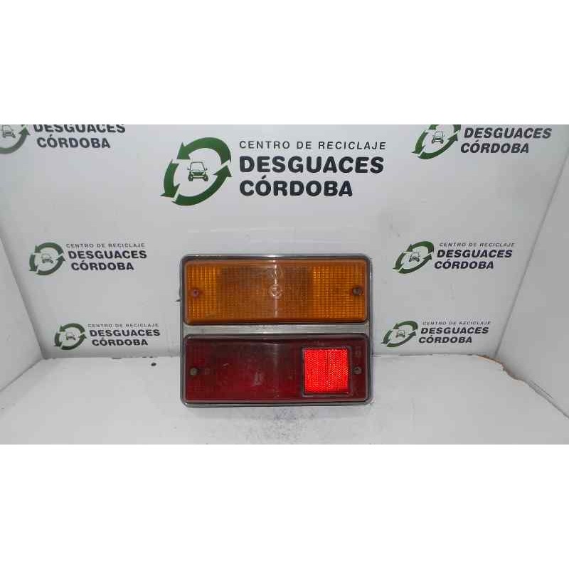 Recambio de piloto trasero derecho para seat 124 1200 referencia OEM IAM  71-75 CON PORTALAMPARAS - AMBAR-ROJO