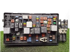Recambio de caja reles / fusibles para opel insignia berlina 2.0 cdti cat referencia OEM IAM 1334347901-10223609611  