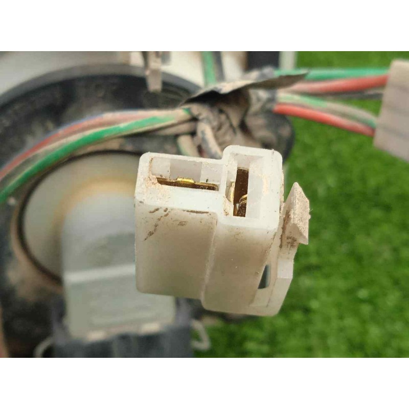 Recambio de piloto trasero derecho para santana santana 350 santana 350 jlx referencia OEM IAM 35526R  CON.TARA