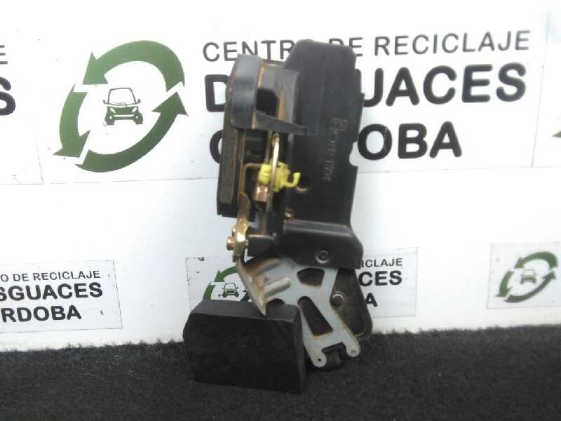 Recambio de cerradura puerta trasera derecha para hyundai santa fe (sm) 2.4 cat referencia OEM IAM   