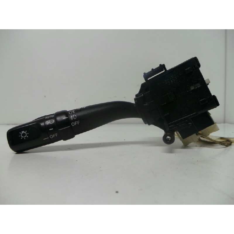 Recambio de mando intermitentes para toyota avensis berlina (t25) referencia OEM IAM 173650A-17F224-G46-05140-84140  