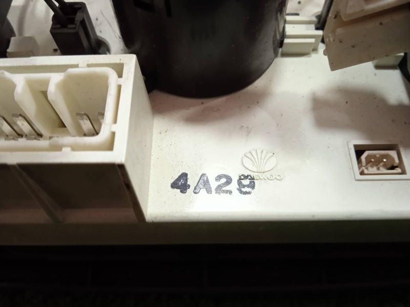Recambio de mando calefaccion / aire acondicionado para daewoo kalos 1.2 cat referencia OEM IAM 4A29  4A29