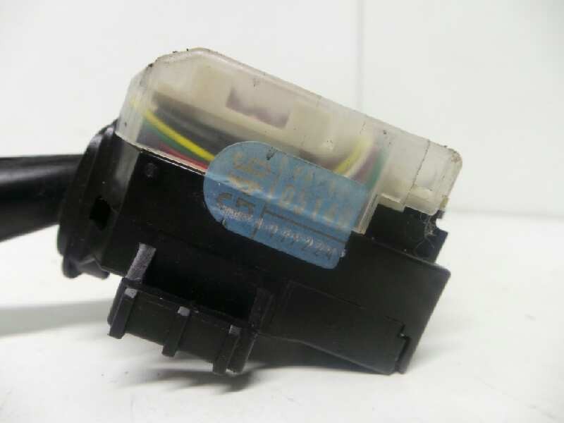 Recambio de mando intermitentes para toyota avensis berlina (t25) referencia OEM IAM 173650A-17F224-G46-05140-84140  
