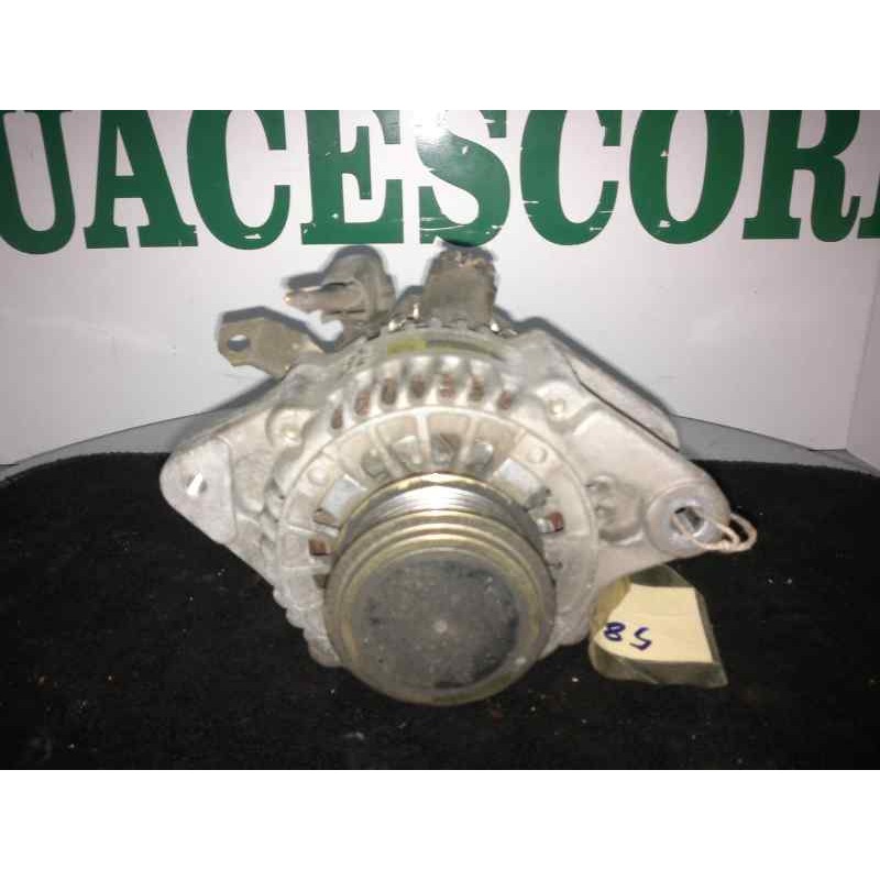 Recambio de alternador para toyota yaris 1.4 turbodiesel cat referencia OEM IAM 2706033020-1022115660 DENSO 70 A