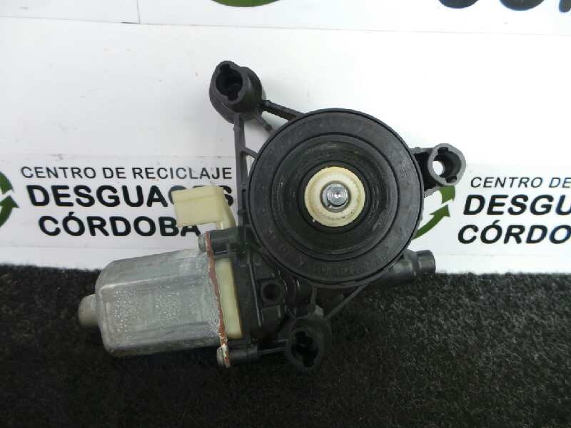 Recambio de motor elevalunas delantero izquierdo para audi q2 (gab) 1.6 tdi referencia OEM IAM E850202100  