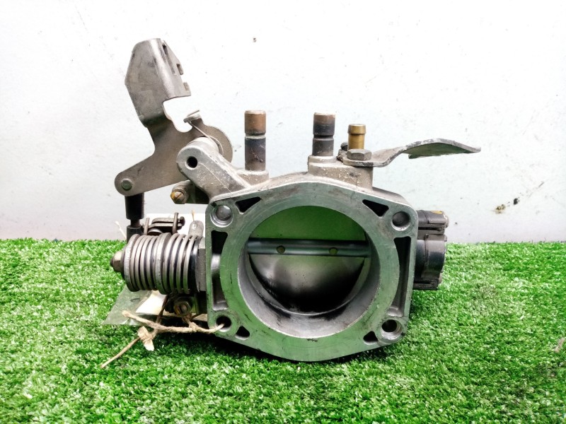 Recambio de caja mariposa para bmw serie 3 berlina (e36) 2.5 24v referencia OEM IAM 17303639  