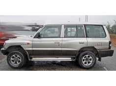 Recambio de estribo para mitsubishi galloper (hyundai) 2.5 td cat referencia OEM IAM  IZQUIERDO 5 PUERTAS