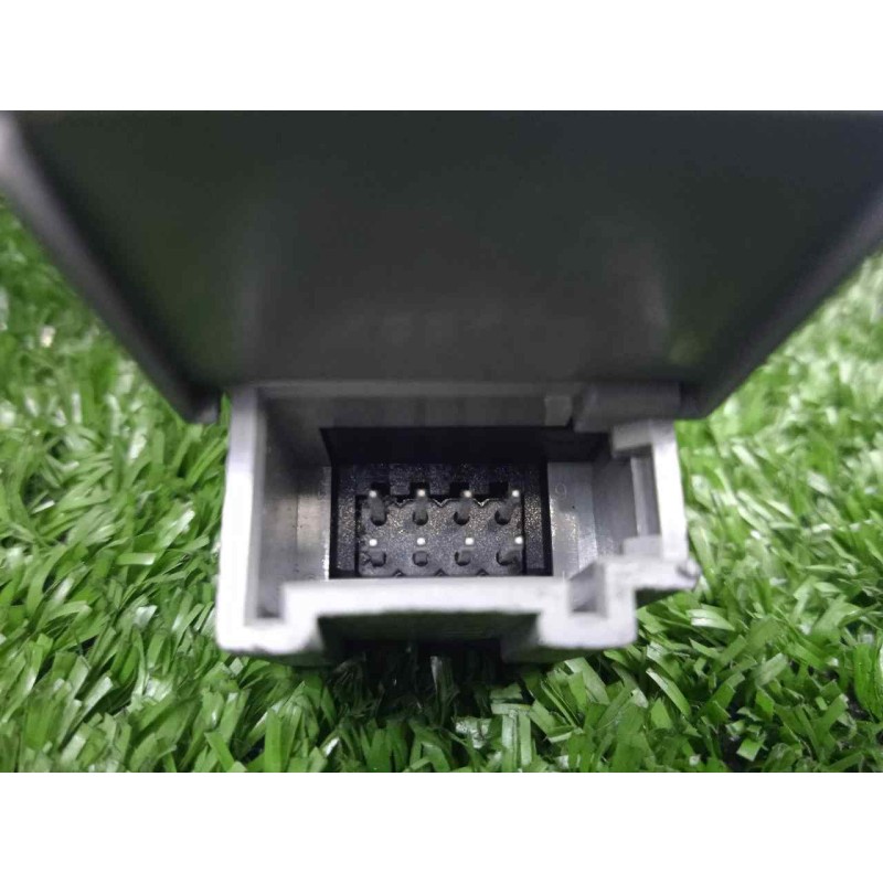 Recambio de mando elevalunas trasero izquierdo para audi a6 berlina (4b2) 2.4 v6 30v referencia OEM IAM 4B0959855  