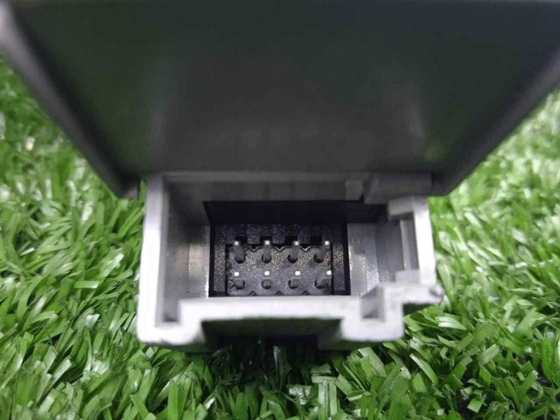 Recambio de mando elevalunas trasero izquierdo para audi a6 berlina (4b2) 2.4 v6 30v referencia OEM IAM 4B0959855  