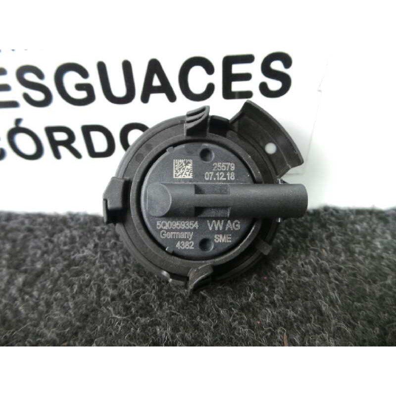 Recambio de sensor impacto airbag para audi q2 (gab) 1.6 tdi referencia OEM IAM 5Q0959354  