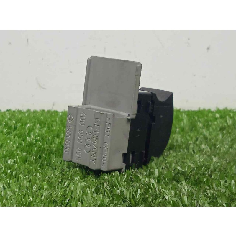 Recambio de mando elevalunas trasero derecho para audi a6 berlina (4b2) 2.4 v6 30v referencia OEM IAM 4B0959855  