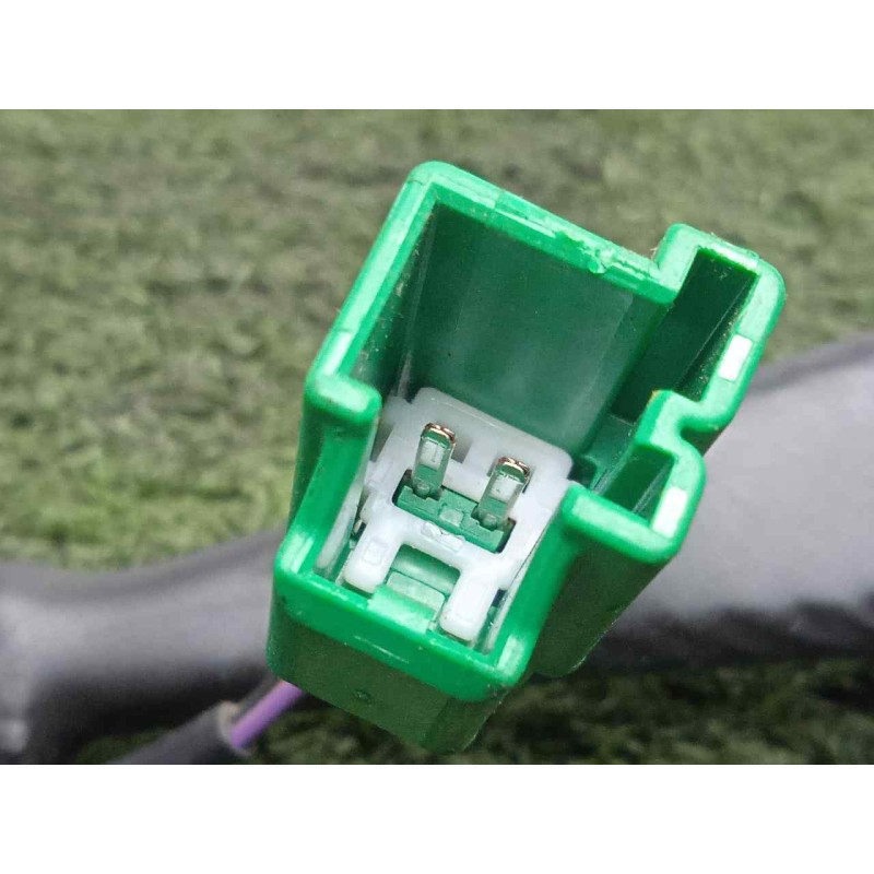 Recambio de enganche cinturon delantero derecho para land rover evoque 2.2 td4 cat referencia OEM IAM BJ3261208BC8PVJ-621523500C