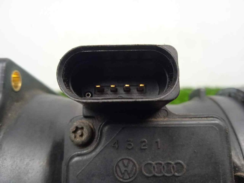 Recambio de caudalimetro para audi a6 berlina (4b2) 2.4 v6 30v referencia OEM IAM 078133471E-AFH7008D  