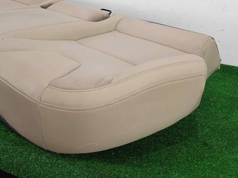 Recambio de asientos traseros para volvo xc60 2.0 diesel cat referencia OEM IAM SINREFERENCIA TELA + CUERO BEIGE -