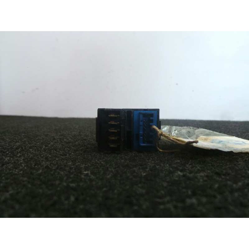 Recambio de mando elevalunas delantero izquierdo para peugeot 406 berlina (s1/s2) 2.0 cat referencia OEM IAM  2.BOTONES 